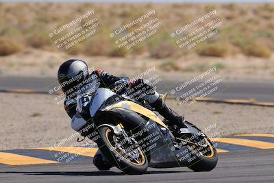 media/Oct-07-2023-CVMA (Sat) [[f84d08e330]]/Race 4 Formula Middleweight/